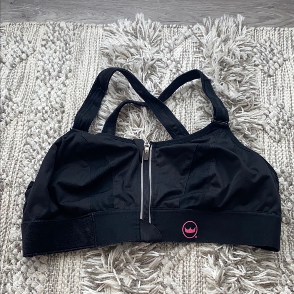 SHEFIT 1 Luxe Black sports bra